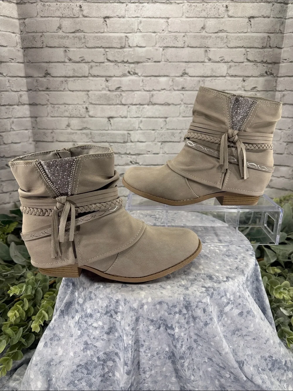 JELLY POP Kids “Harmony” Taupe Western Strappy Zip Boot Girls 4M 🤎 NWOT